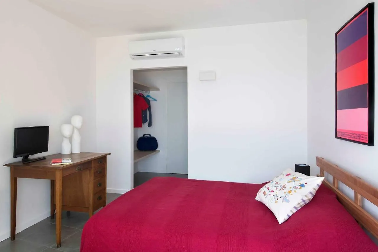 ヴェンティミーリア Le Calandre Bed & Breakfast 0*,  イタリア