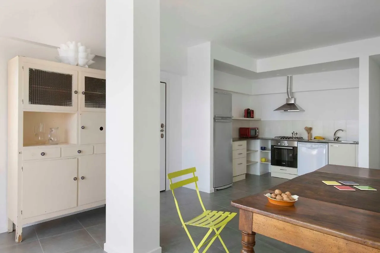 ヴェンティミーリア Le Calandre Bed & Breakfast イタリア