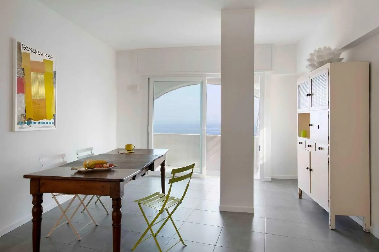 ヴェンティミーリア Le Calandre Bed & Breakfast イタリア